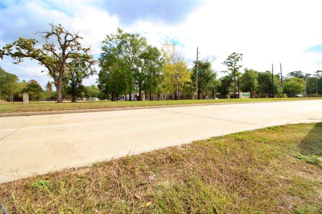 15923 Hollister Street, Houston, TX 77066