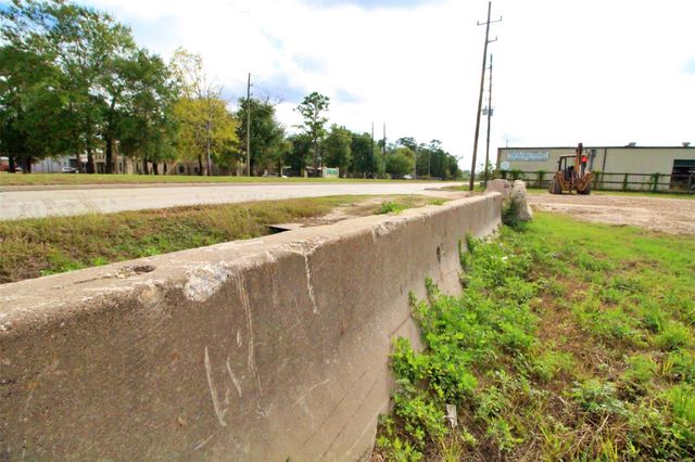 15923 Hollister Street, Houston, TX 77066