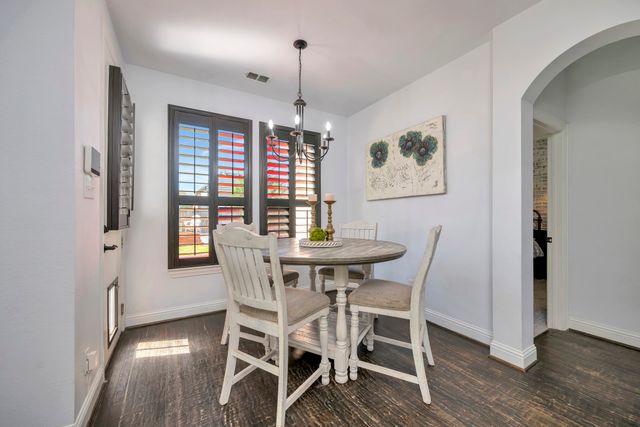 824 Oglethorpe Lane, Savannah, TX 76227