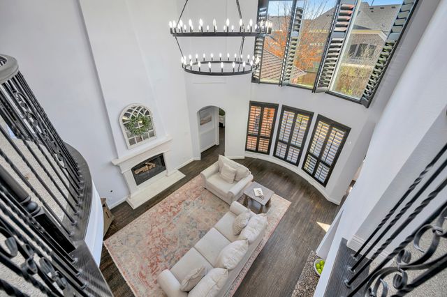 824 Oglethorpe Lane, Savannah, TX 76227