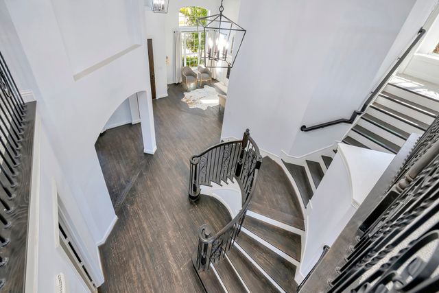 824 Oglethorpe Lane, Savannah, TX 76227