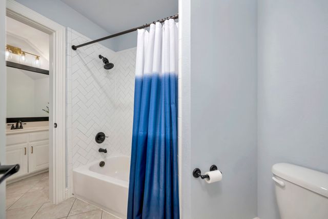 824 Oglethorpe Lane, Savannah, TX 76227