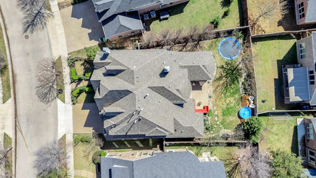 824 Oglethorpe Lane, Savannah, TX 76227