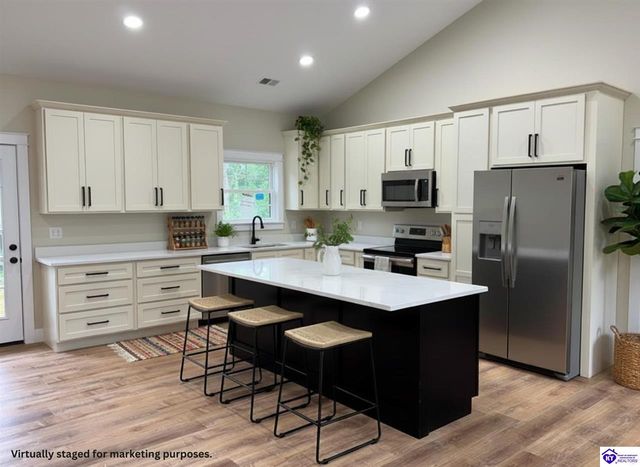 57 Malvern Court, Brandenburg, KY 40108