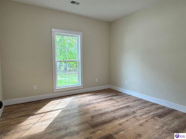 57 Malvern Court, Brandenburg, KY 40108