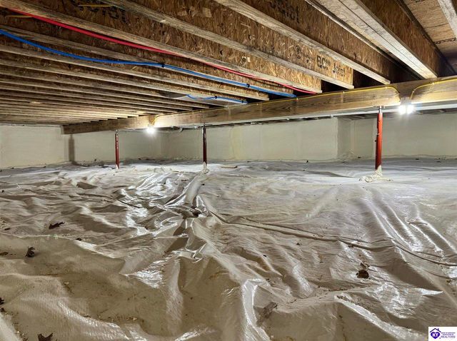 57 Malvern Court, Brandenburg, KY 40108