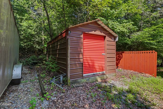 3319 Rocky Ridge Road, Cosby, TN 37722