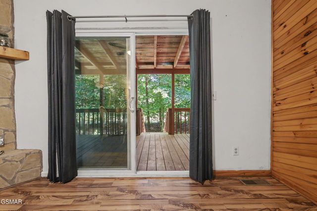 3319 Rocky Ridge Road, Cosby, TN 37722