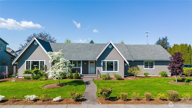1277 Aaron Drive, Lynden, WA 98264