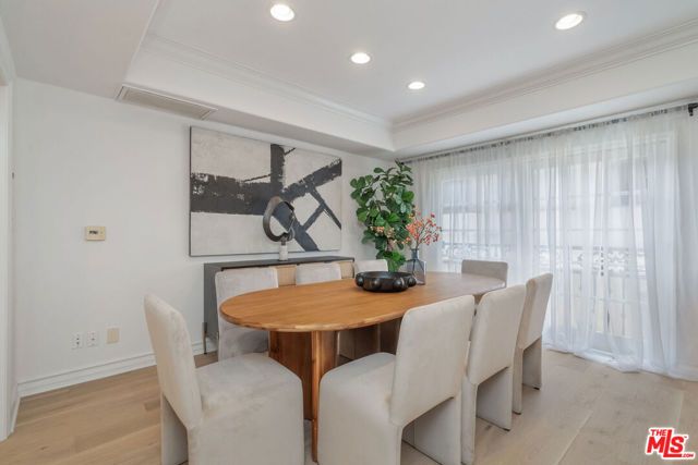 11723 Mayfield Avenue 4, Los Angeles, CA 90049