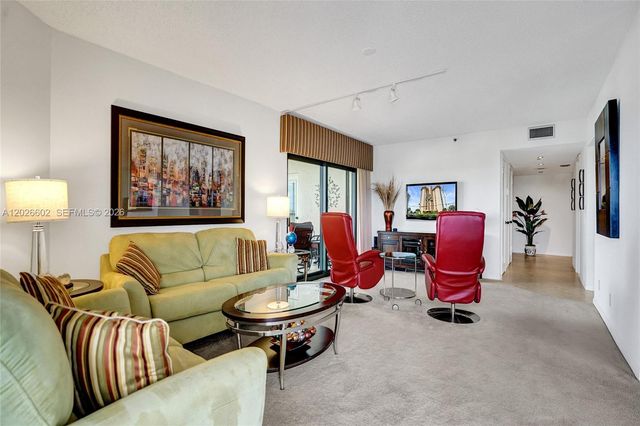 501 N Riverside Drive PH2, Pompano Beach, FL 33062