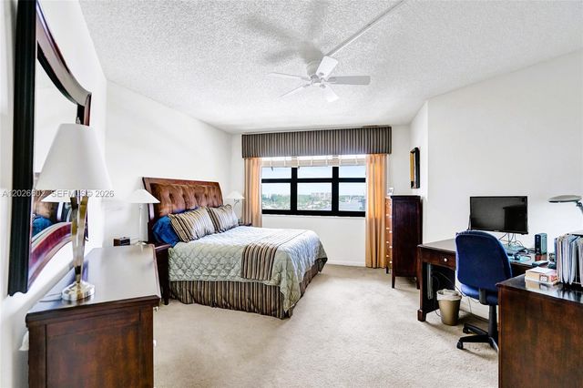 501 N Riverside Drive PH2, Pompano Beach, FL 33062