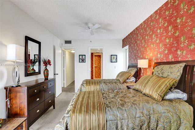 501 N Riverside Drive PH2, Pompano Beach, FL 33062