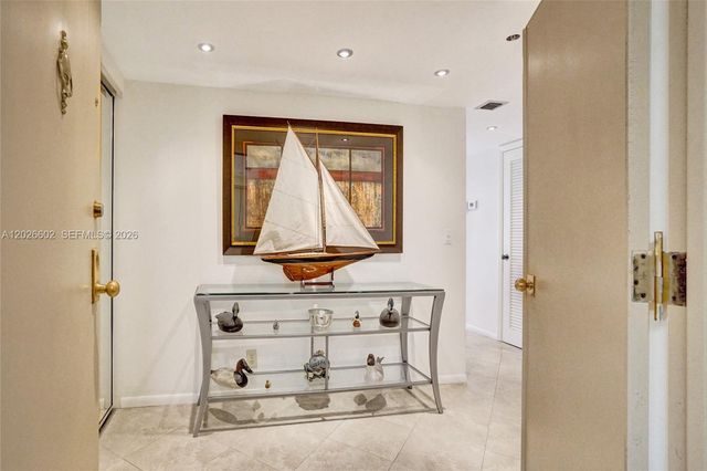 501 N Riverside Drive PH2, Pompano Beach, FL 33062