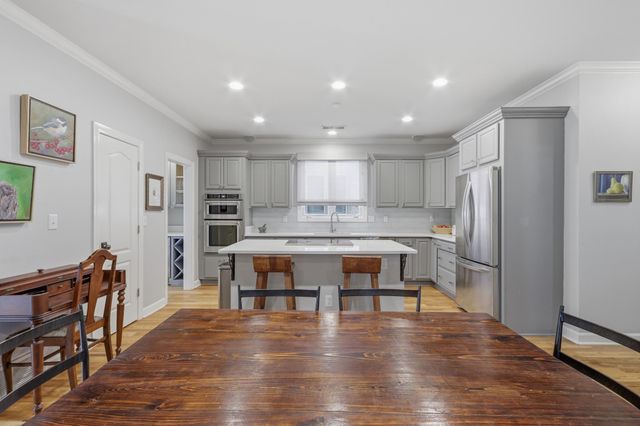 1481 KIMBROUGH RD, Germantown, TN 38138