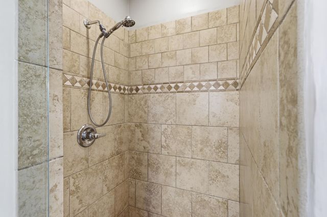 1481 KIMBROUGH RD, Germantown, TN 38138