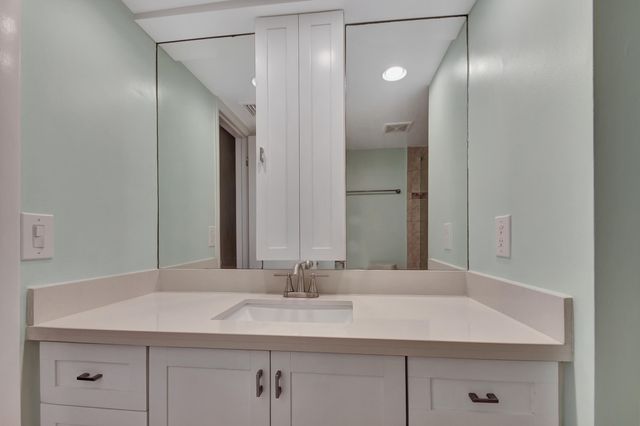 4640 W Lucerne Lakes Blvd W 502, Lake Worth, FL 33467