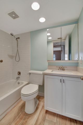 4640 W Lucerne Lakes Blvd W 502, Lake Worth, FL 33467