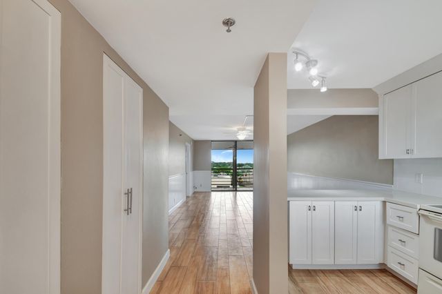 4640 W Lucerne Lakes Blvd W 502, Lake Worth, FL 33467