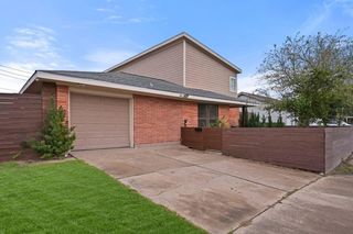 2402 Pine Street, Galveston, TX 77551