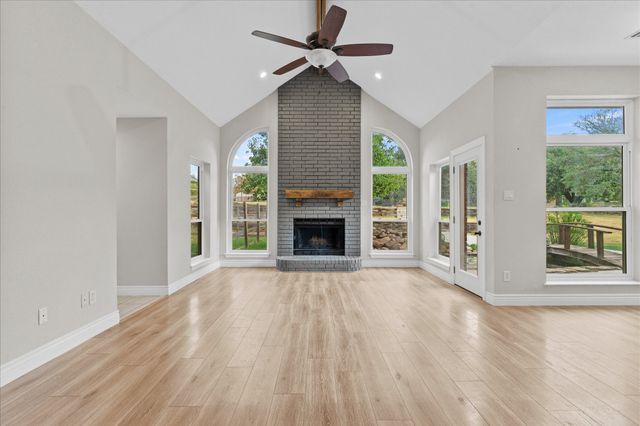 501 Valle Vista Court, Keller, TX 76248