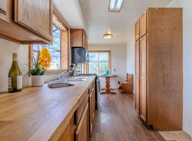 164 Pacific, Pacifica, CA 94044