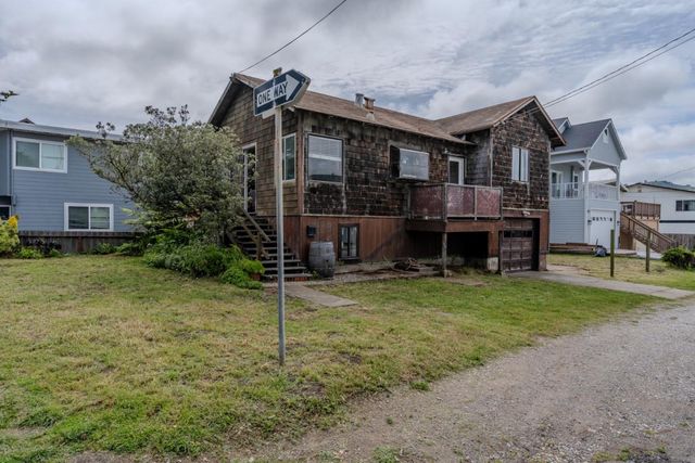 164 Pacific, Pacifica, CA 94044