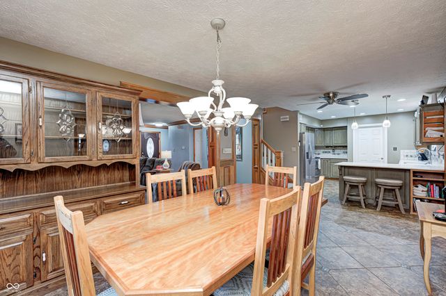 6 Rosecrans Court, Brownsburg, IN 46112