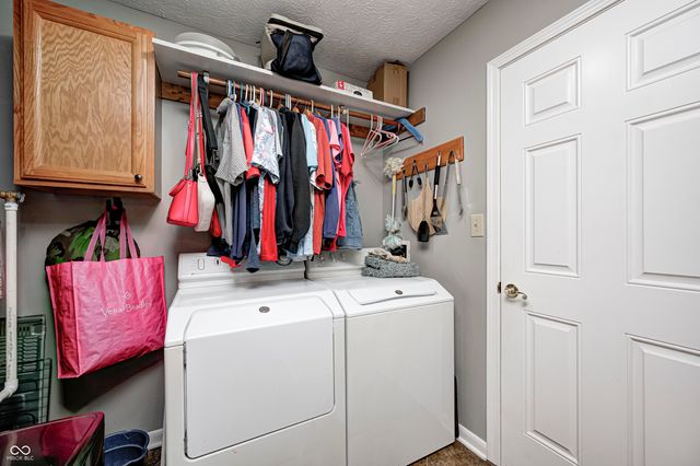 6 Rosecrans Court, Brownsburg, IN 46112