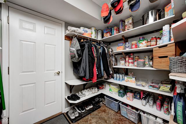 6 Rosecrans Court, Brownsburg, IN 46112