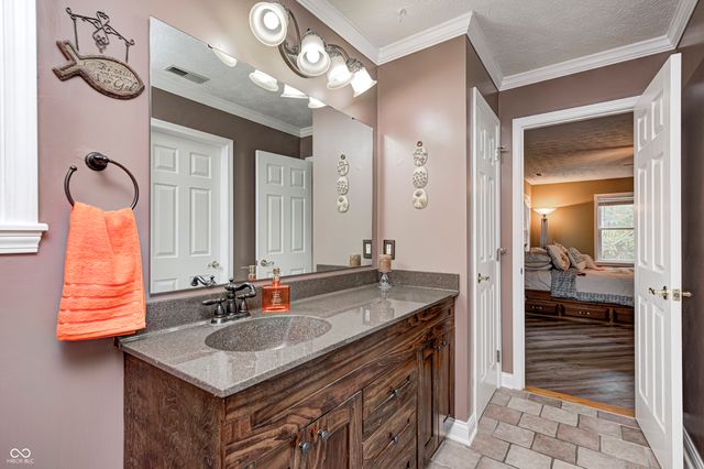 6 Rosecrans Court, Brownsburg, IN 46112