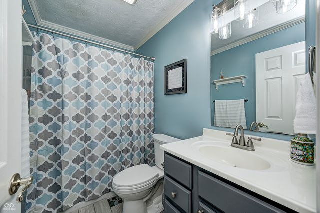 6 Rosecrans Court, Brownsburg, IN 46112