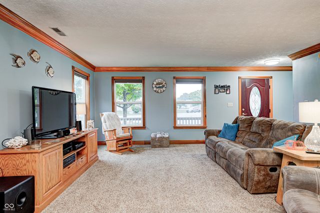 6 Rosecrans Court, Brownsburg, IN 46112