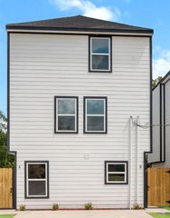 6313 Sandra Street, Houston, TX 77028