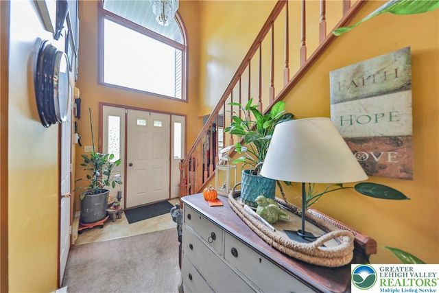4608 West Pine Ridge Drive, Lehman Twp, PA 18324