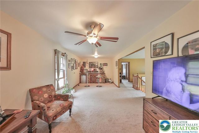 4608 West Pine Ridge Drive, Lehman Twp, PA 18324
