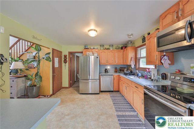 4608 West Pine Ridge Drive, Lehman Twp, PA 18324