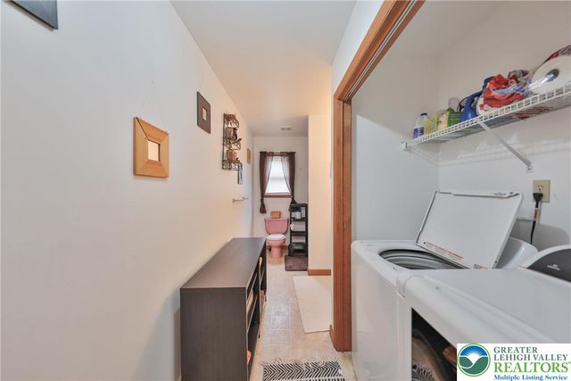 4608 West Pine Ridge Drive, Lehman Twp, PA 18324