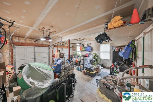 4608 West Pine Ridge Drive, Lehman Twp, PA 18324