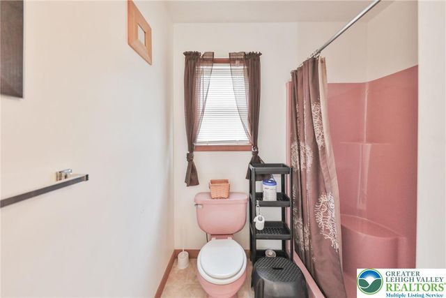 4608 West Pine Ridge Drive, Lehman Twp, PA 18324