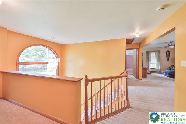4608 West Pine Ridge Drive, Lehman Twp, PA 18324