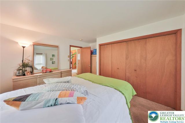 4608 West Pine Ridge Drive, Lehman Twp, PA 18324