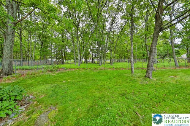 4608 West Pine Ridge Drive, Lehman Twp, PA 18324