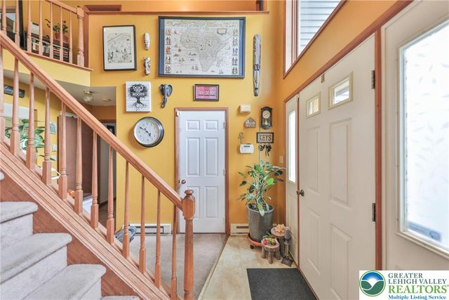 4608 West Pine Ridge Drive, Lehman Twp, PA 18324