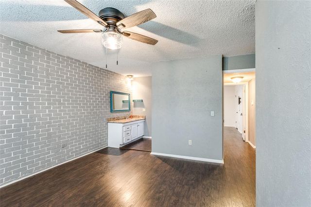 3321 Rock Creek Way, Oklahoma City, OK 73120