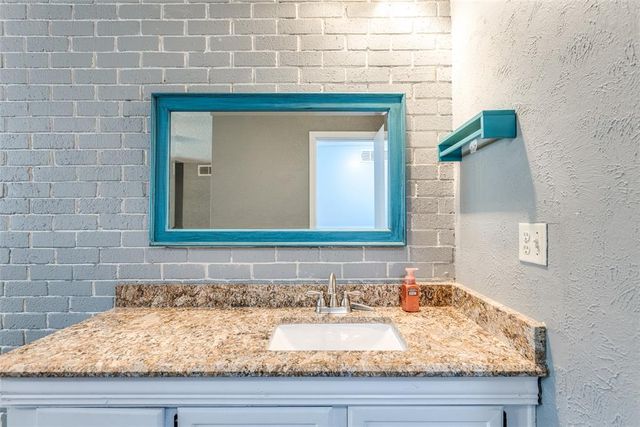3321 Rock Creek Way, Oklahoma City, OK 73120