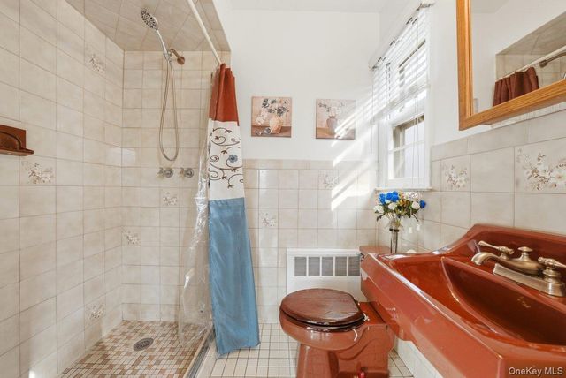 416 Hawthorne Avenue, Yonkers, NY 10705