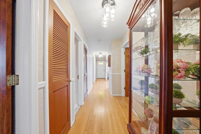 416 Hawthorne Avenue, Yonkers, NY 10705