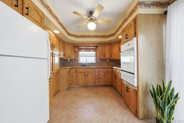 416 Hawthorne Avenue, Yonkers, NY 10705