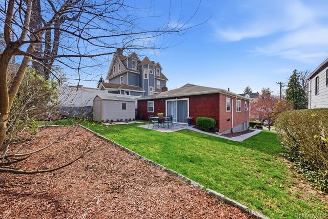 416 Hawthorne Avenue, Yonkers, NY 10705